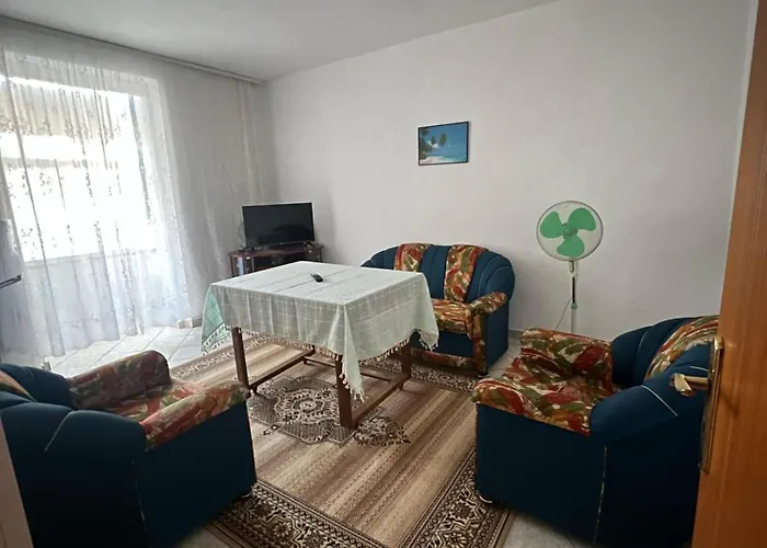 Simple & Apartmán Tirana