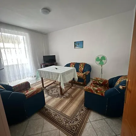 Apartment Simple & Tirana